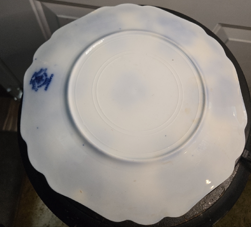 Antique Claremont England Royal Flow Blue & White Floral Semi Porcelain Plate - Picture 7 of 11